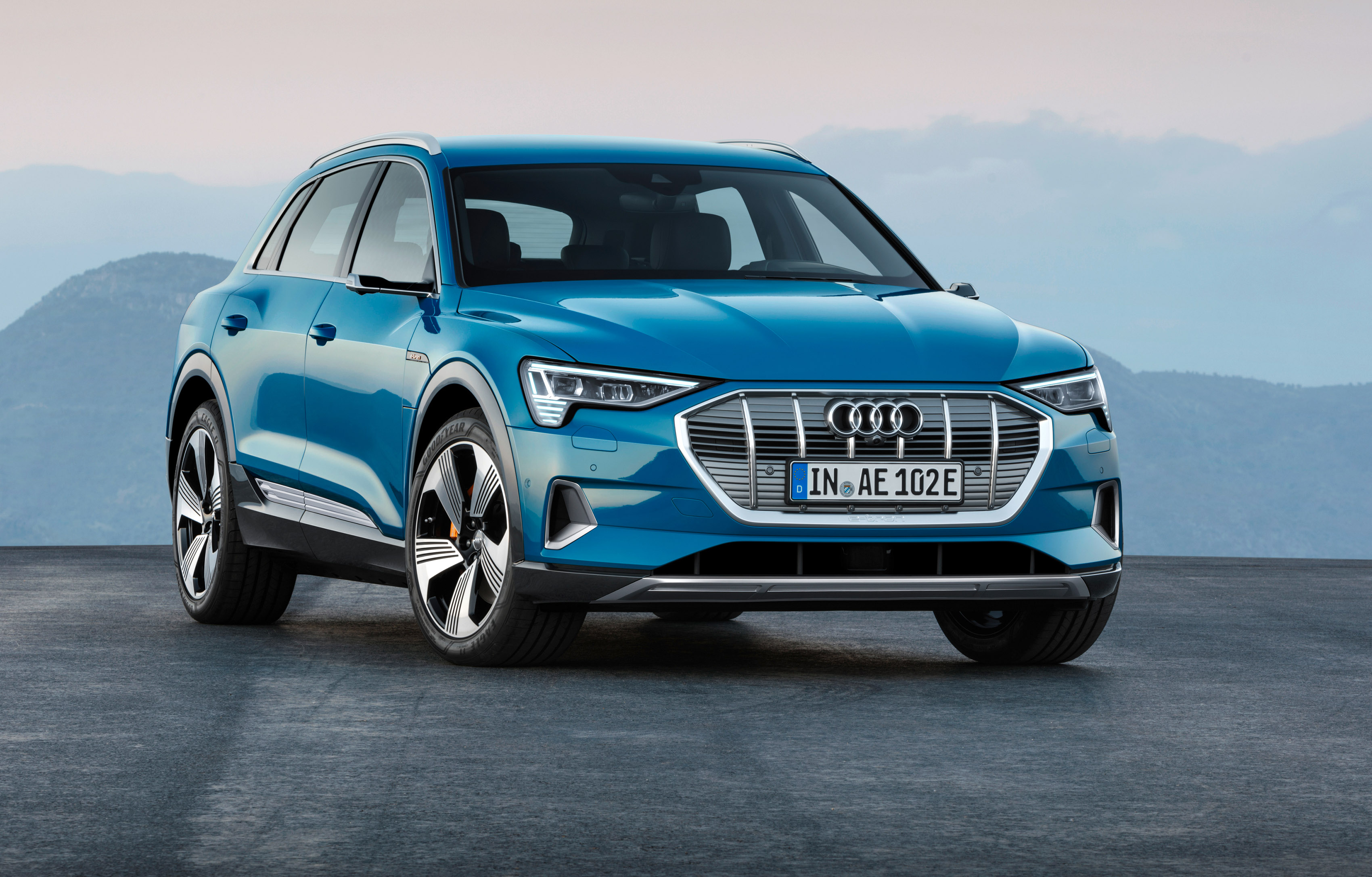 Audi E-Tron, vista frontale