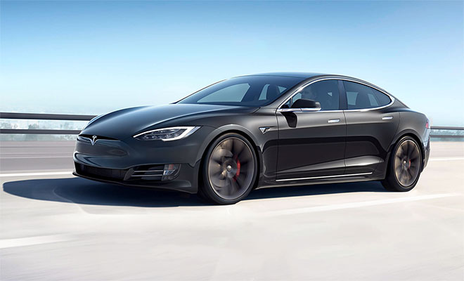 Tesla Model S, laterale