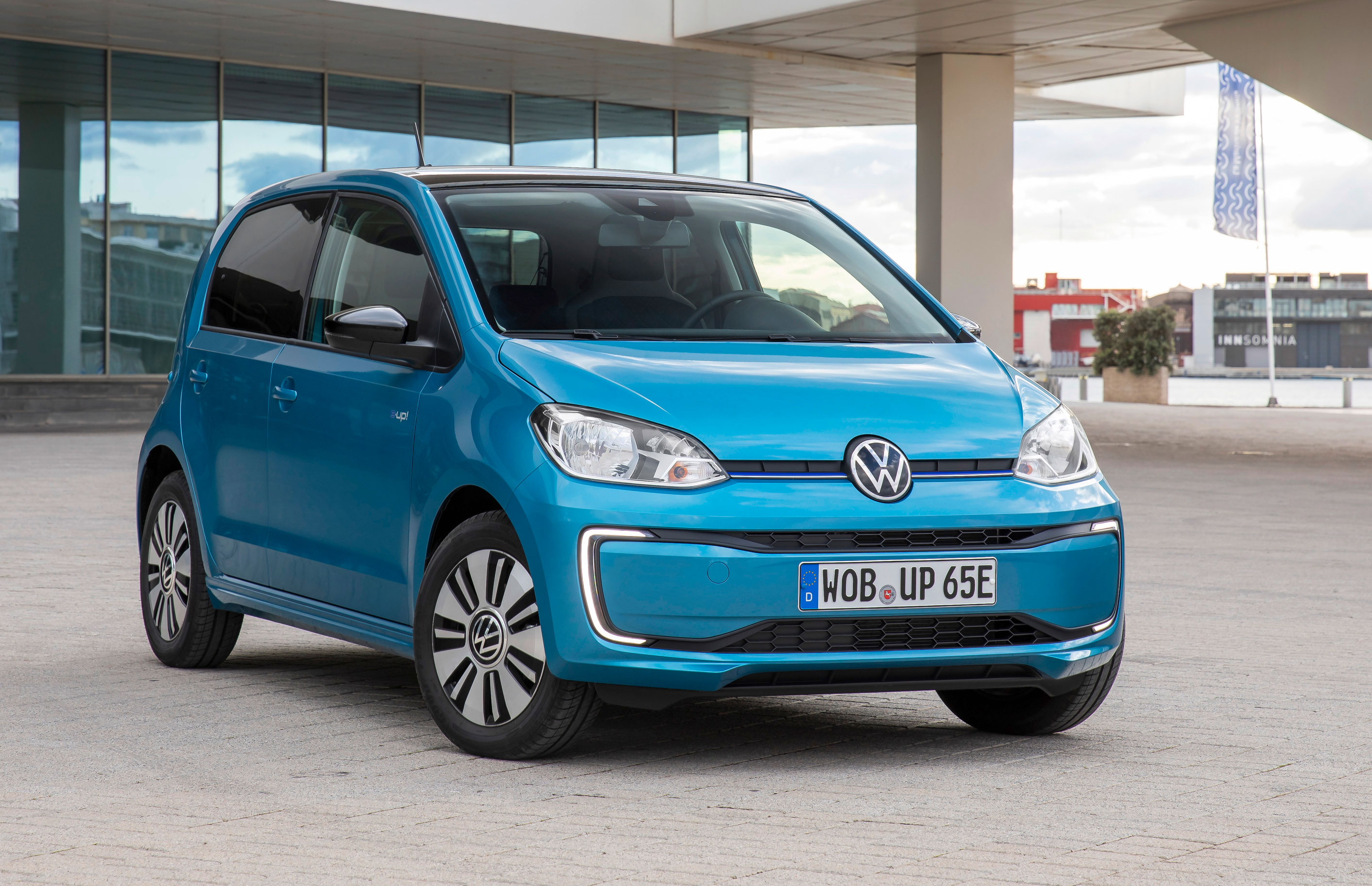 Volkswagen e-up! 2020, vista frontale